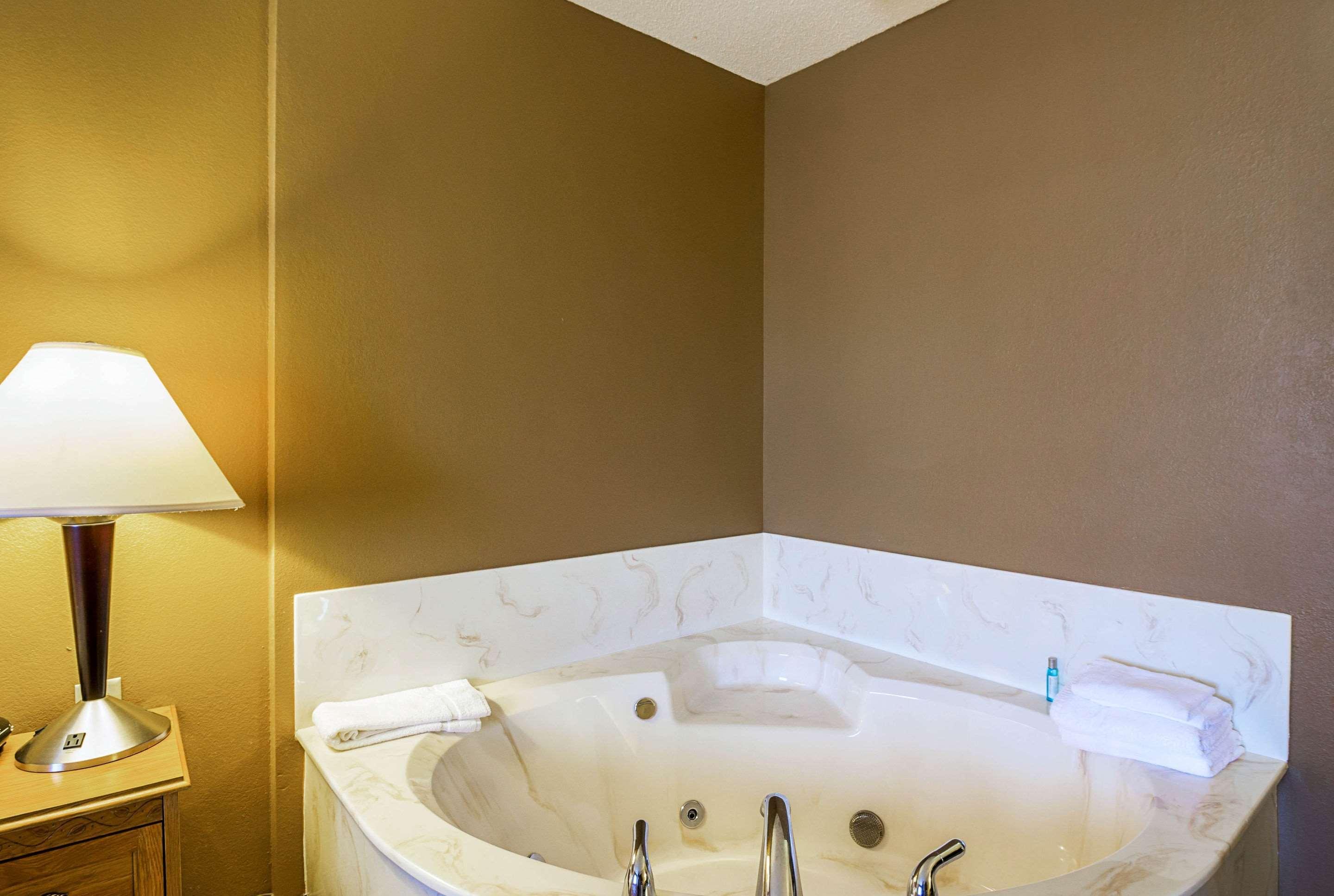 Quality Inn St Cloud West Сент-Клауд Екстер'єр фото