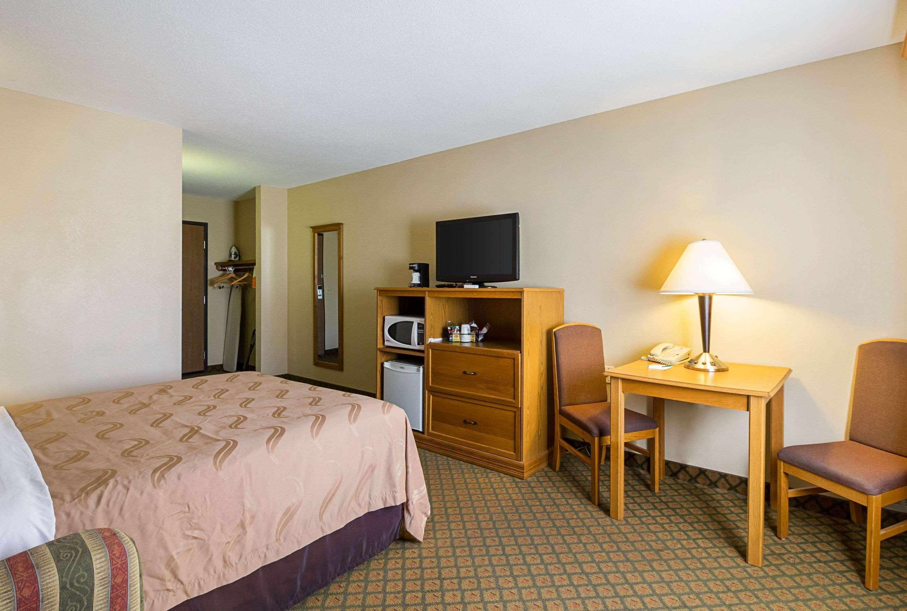 Quality Inn St Cloud West Сент-Клауд Екстер'єр фото